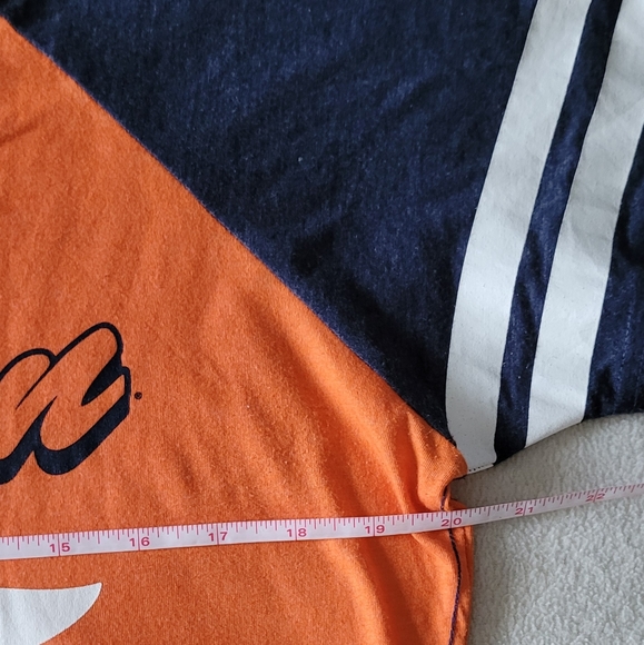 Auburn Tigers Womens V Neck T Shirt G-III 4her by Carl Banks size L preowned 🐯 - Picture 5 of 6